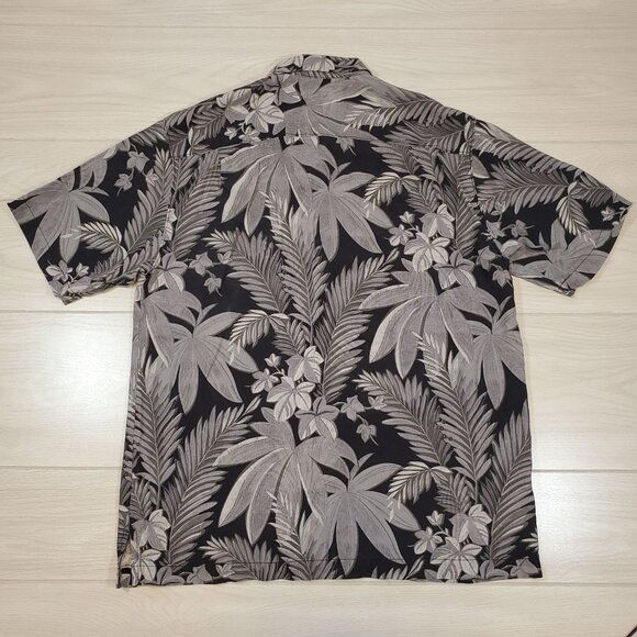 Tommy Bahama Silk Hawaiian Floral Aloha Button Down Shirt Size M Leaf Tropical - Picture 8 of 9